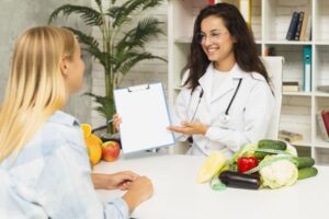 NOS MÉDECINS DE TOUTES SPÉCIALISTES SONT CHOISIS PARMIS LES PLUS COMPÉTENTS INTERNATIONAL MEDICAL SERVICE AGENCY